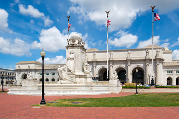 Union Station and the Colombus Fountain in Washington D.C.