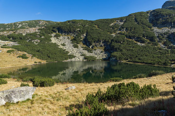 Fototapeta na wymiar Landscape of Yonchevo lake, Rila Mountain, Bulgaria