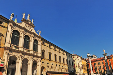 Fototapeta na wymiar Vicenza, Piazza dei Signori