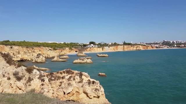 Vista da costa de Portimão Algarve