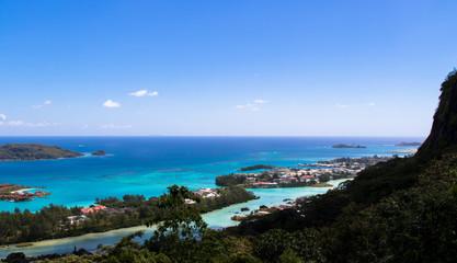 Fototapeta na wymiar Aussicht auf Mahe, Seychellen