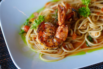 Spaghetti with shrimp