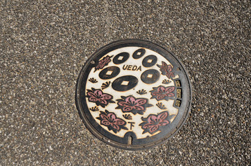 長野　上田市のマンホールの蓋