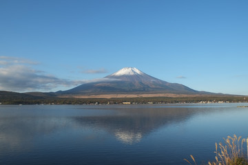 富士山　秋　山中湖から撮影