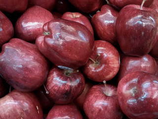 Red Apples background