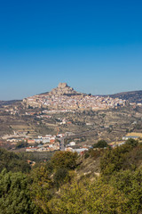 Fototapeta na wymiar Castle on top of the rock in Morella