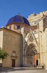 Fototapeta na wymiar Entrance to the church of Santa Maria la Major of Morella