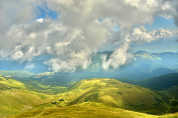 beautiful views of the mountains