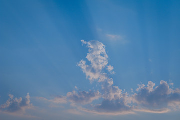 Fototapeta na wymiar Cloud with sun rays