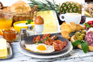 Breakfast