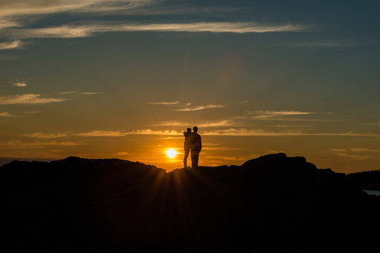 Lovers On The Shore