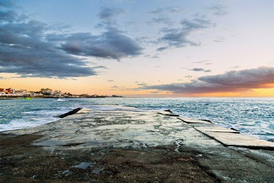 Fototapeta Sunset at rocks