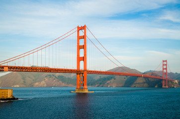 Fototapeta na wymiar Golden Gate Bridge in San Francisco California in the morning