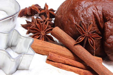 Spice and accessories for baking with dough for gingerbread