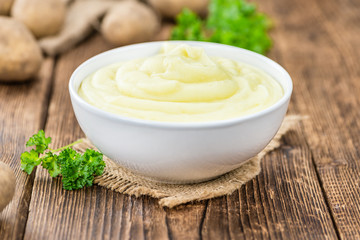 Mashed Potatoes (selective focus)