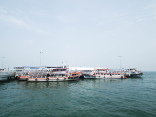 Fototapeta na wymiar Across river ferry from Pattaya to Koh Larn. In Pattaya, Thailan