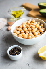 ingredients for cooking hummus