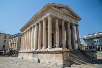Sehensw&uuml;rdigkeiten von Nimes, Frankreich