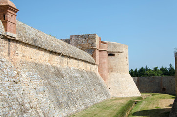 Fototapeta na wymiar fort de Salses-le-Château