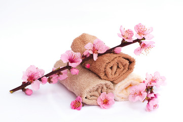 Spa towels with pink flowers