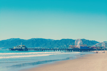 Fototapeta na wymiar Santa Monica pier in vintage tone