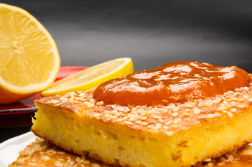 cheesecake with sesame seeds and jam