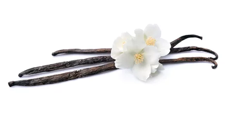 Foto op Plexiglas Vanilla sticks with flowers © margo555