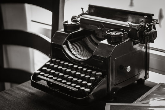 antique manual typewriter on the table