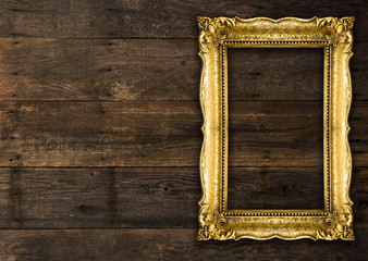 Retro Revival Old Gold Picture Frame