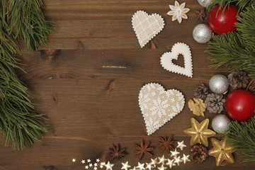 Christmas still life with honey-cake, cinnamon, badian, nuts and decorations (Canon EOS 5D Mark III, Canon EF 100mm F2.8 L IS USM Macro, 1/160, f11, ISO 400)