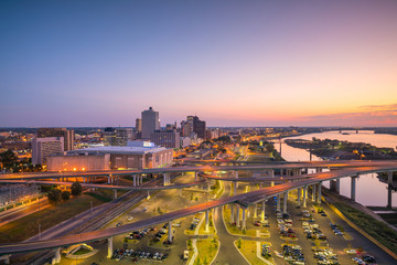 Fototapeta na wymiar Aerial view of downtown Memphis
