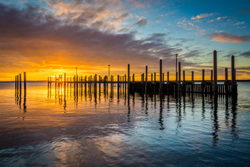 Sunrise over dock and the Chesapeake Bay, in Havre de Grace, Mar