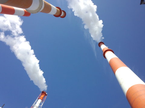 煙突 Stock Photos And Royalty Free Images Vectors And Illustrations Adobe Stock