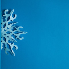Obraz na płótnie Canvas Blue Paper snowflake