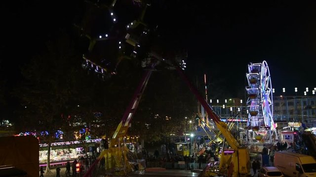 A view of the luna park by night