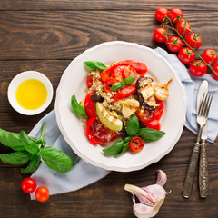 Quinoa salad with grilled vegetables, healthy food concept