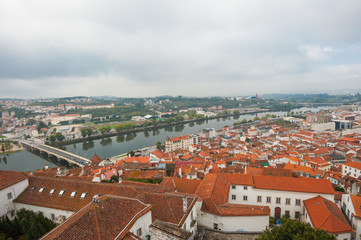 Fototapeta na wymiar 旅、ヨーロッパ、Portugal,Coimbra, / 世界遺産の街であり大学の街でもあるコインブラ、その街の全景