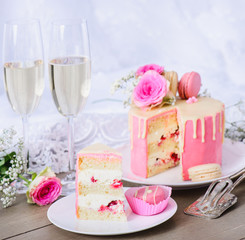 Obraz na płótnie Canvas Wedding cake with pink frosting