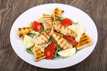 Caesar salad with chicken