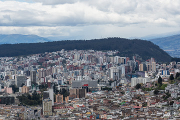 Fototapeta na wymiar Stadtmitte Quito; City Center Quito