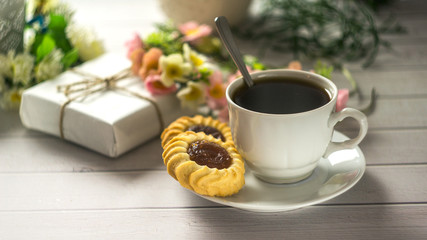 St Valentine's breakfast with coffee and cookies