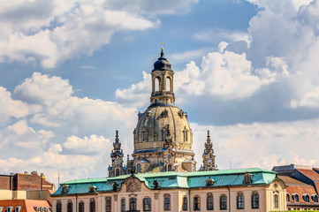 Fototapeta na wymiar Church of our Lady in Dresden - Frauenkirche