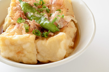 揚げ出し豆腐