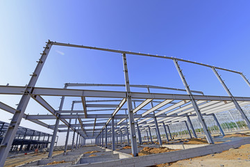 Steel structure workshop is under construction