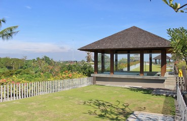 バリ、サヌールの青空