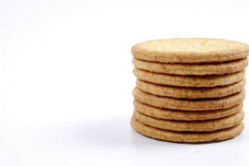 Organic whole wheat crackers .