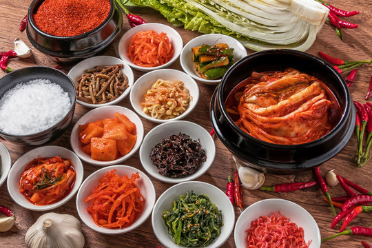 ポピュラーなキムチセット　Delicious general kimchi