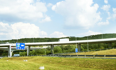 Multi-bridges with asphalt roads
