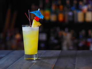 Yellow Cocktails