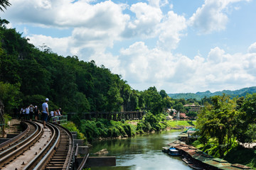 Fototapeta premium KANCHANABURI, TH - NOVEMBER 13: Line Railway World War 2 The place was recorded in world history. November 13, 2016 in Kanchanaburi, TH